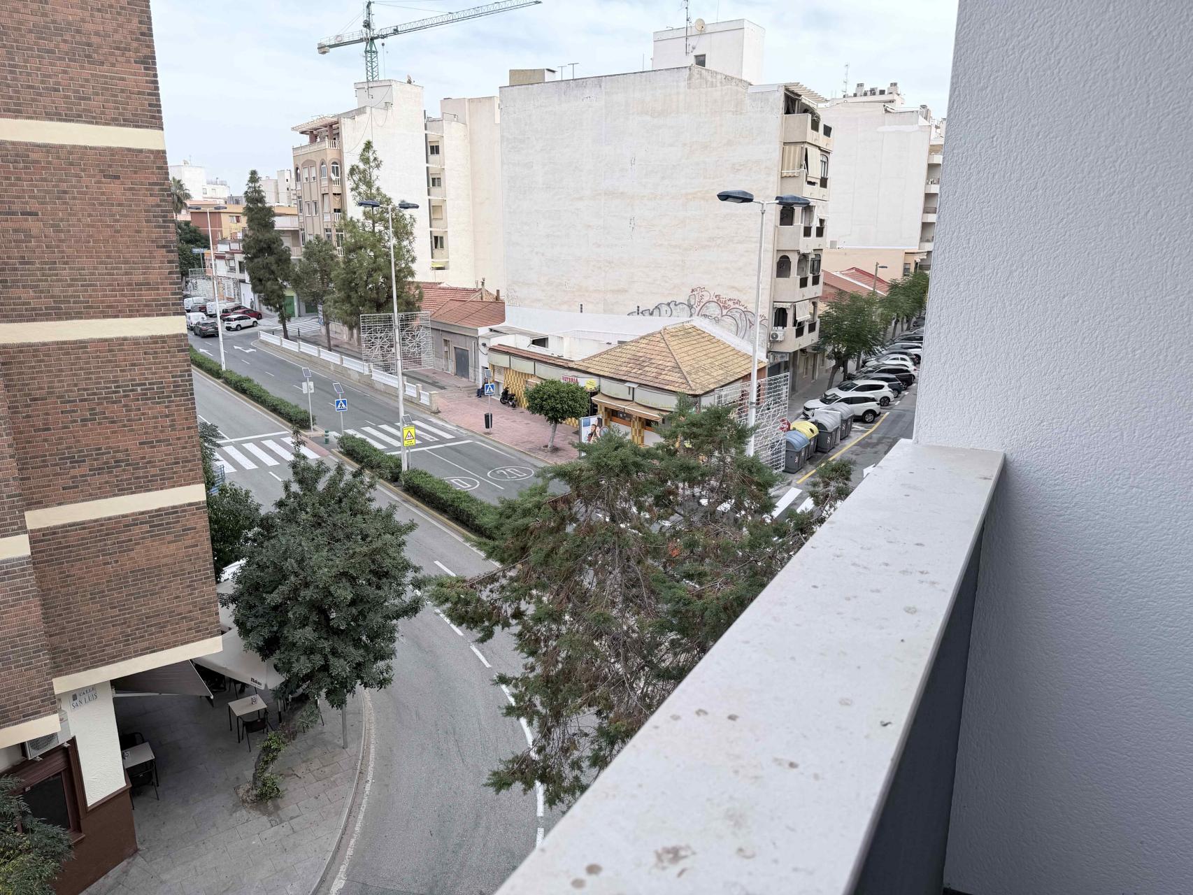 Resale - 2 Bedroom 1 Bathroom Apartment in Torrevieja - Costa Blanca  - Alicante
