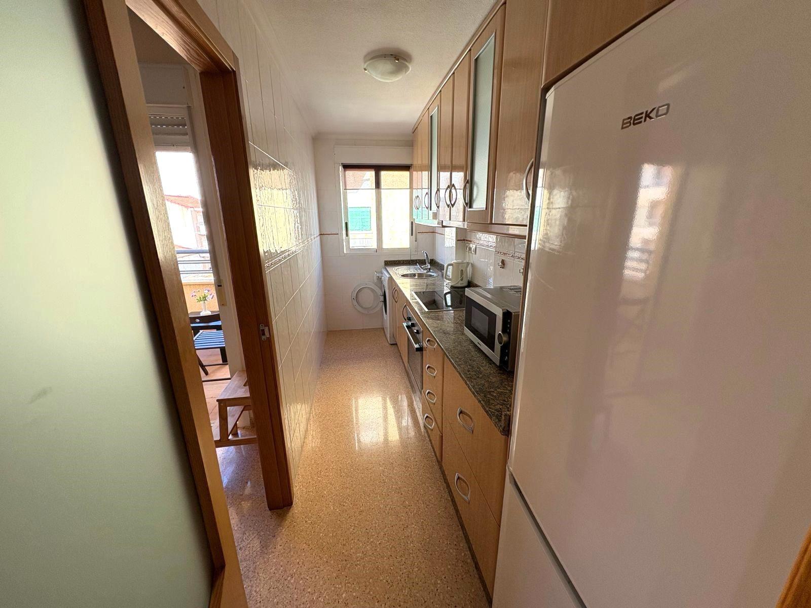 Resale - 2 Bedroom 1 Bathroom Apartment in Torrevieja - Centro  - Alicante