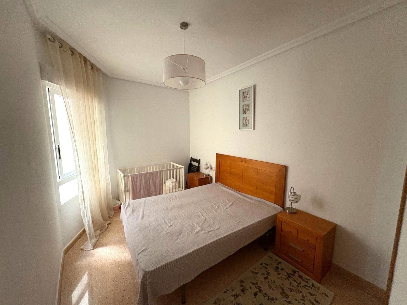 Resale - 2 Bedroom 1 Bathroom Apartment in Torrevieja - Centro  - Alicante