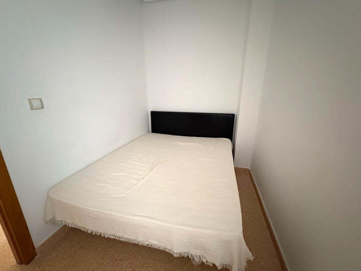 Resale - 2 Bedroom 1 Bathroom Apartment in Torrevieja - Centro  - Alicante