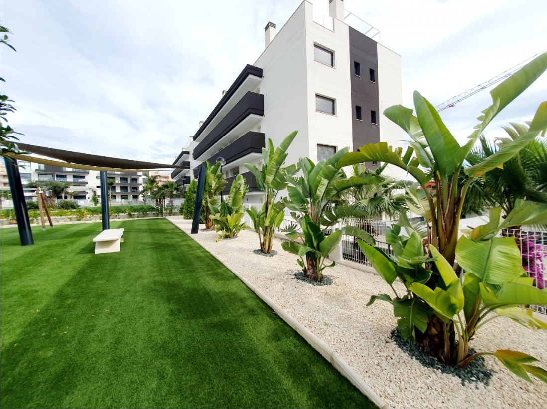 Resale - 2 Bedroom 2 Bathroom Apartment in Orihuela Costa - Costa Blanca  - Alicante