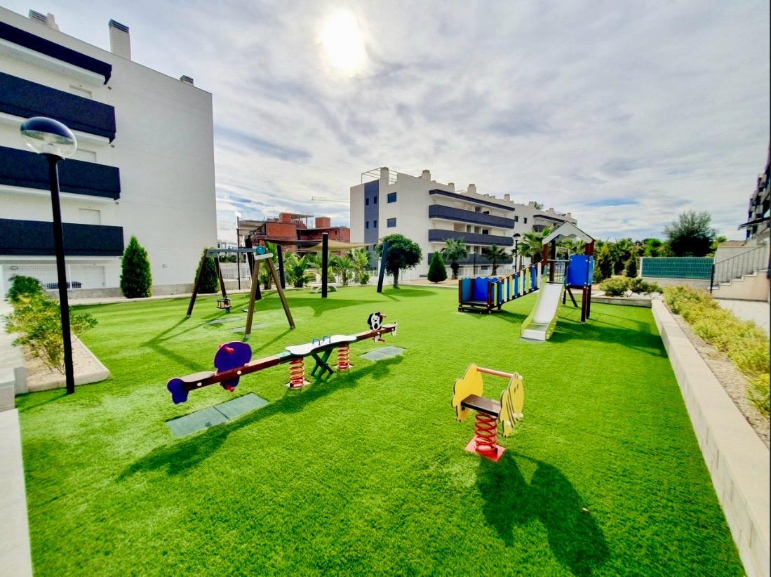Resale - 2 Bedroom 2 Bathroom Apartment in Orihuela Costa - Costa Blanca  - Alicante
