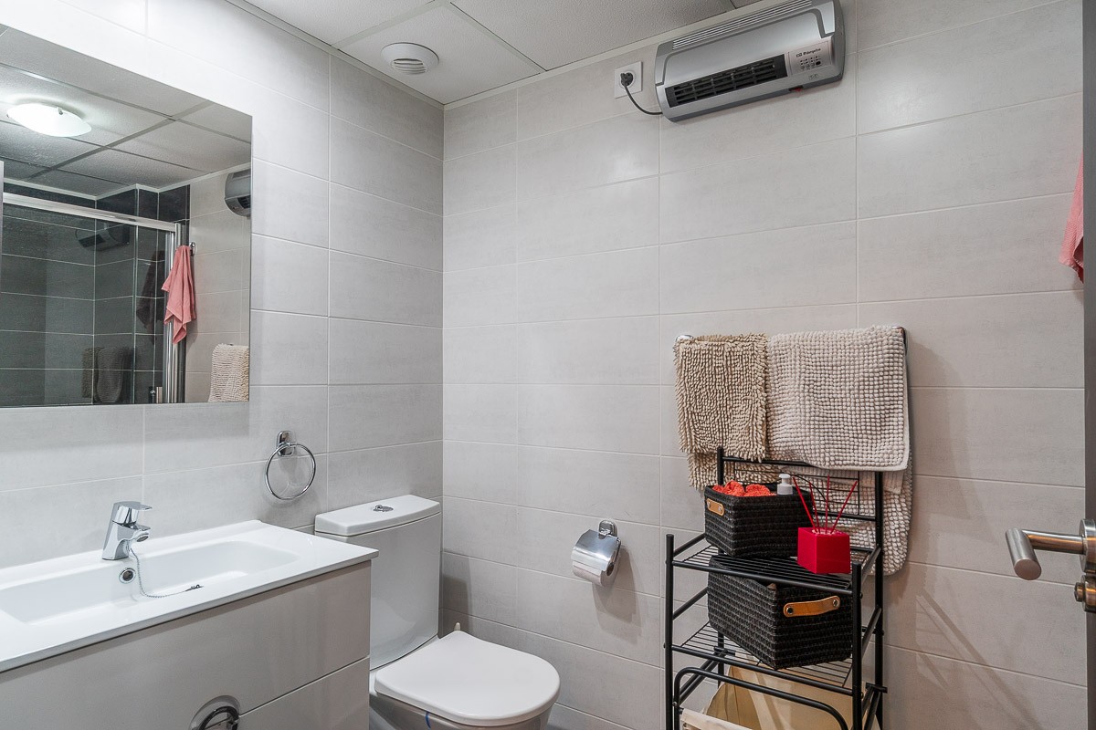 Resale - 2 Bedroom 1 Bathroom Apartment in Orihuela Costa - Costa Blanca  - Alicante