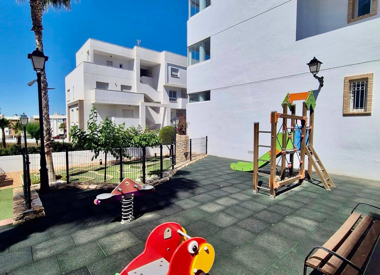 Resale - 2 Bedroom 1 Bathroom Apartment in Orihuela Costa - Costa Blanca  - Alicante