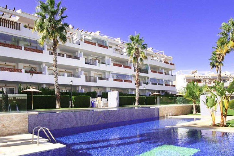 Resale - 2 Bedroom 1 Bathroom Apartment in Orihuela Costa - Costa Blanca  - Alicante