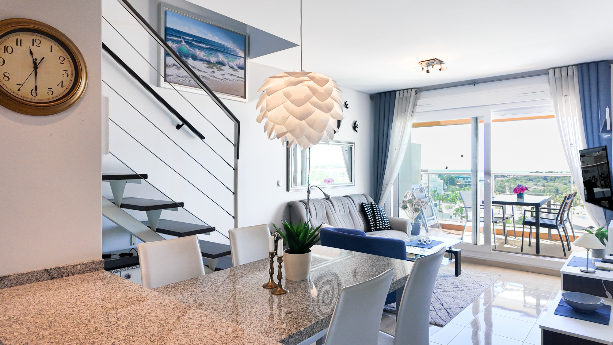 Resale - 2 Bedroom 2 Bathroom Apartment in Orihuela Costa - Costa Blanca  - Alicante