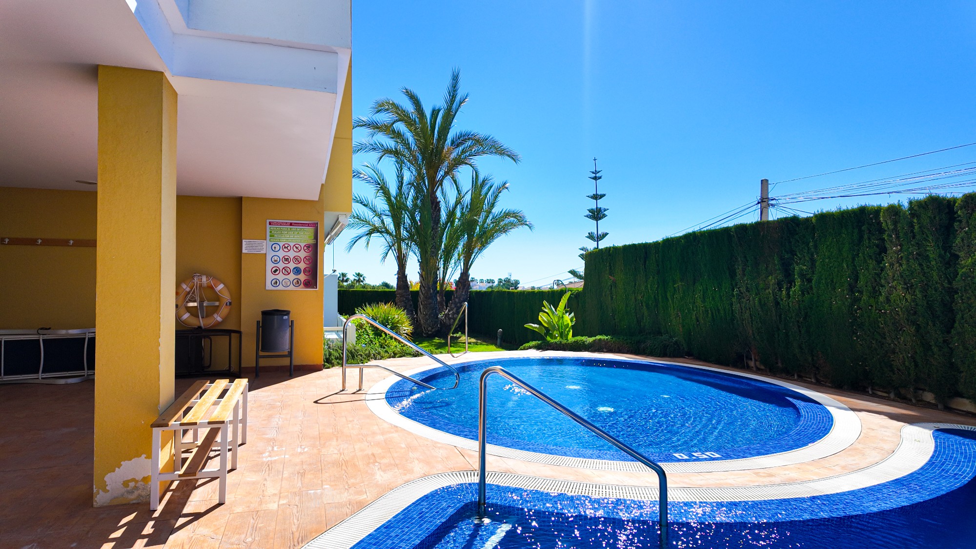 Resale - 2 Bedroom 2 Bathroom Apartment in Orihuela Costa - Costa Blanca  - Alicante