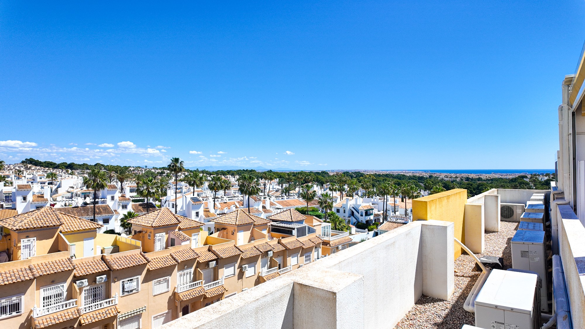 Resale - 2 Bedroom 2 Bathroom Apartment in Orihuela Costa - Costa Blanca  - Alicante