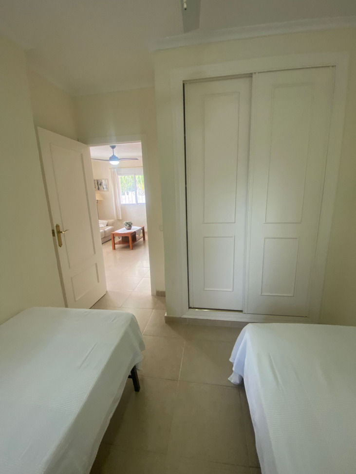 For sale - 3 Bedroom 2 Bathroom Villa in Algorfa - Inland  - Alicante