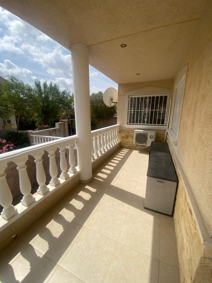 For sale - 3 Bedroom 2 Bathroom Villa in Algorfa - Inland  - Alicante