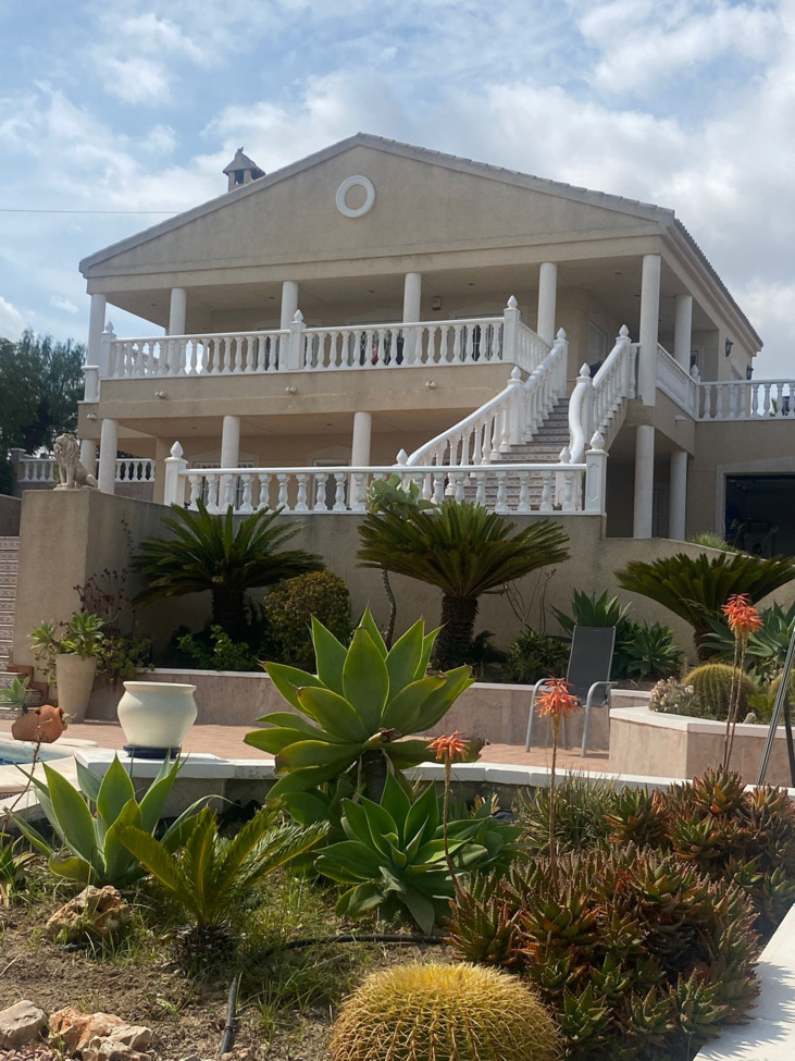 For sale - 3 Bedroom 2 Bathroom Villa in Algorfa - Inland  - Alicante