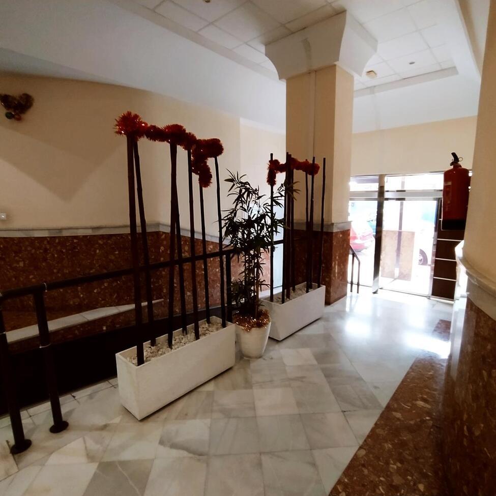 For sale - 2 Bedroom 1 Bathroom Apartment in Torrevieja -  - Alicante