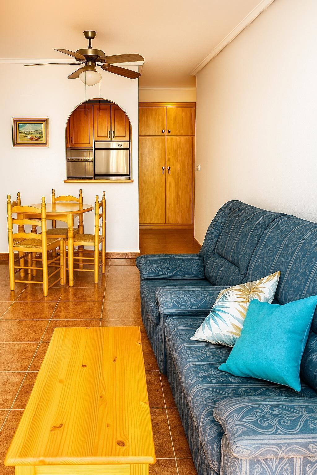 For sale - 2 Bedroom 1 Bathroom Apartment in Torrevieja - El Molino  - Alicante