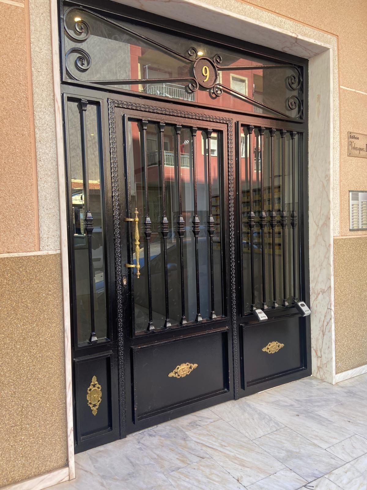 For sale - 2 Bedroom 1 Bathroom Apartment in Torrevieja - El Molino  - Alicante
