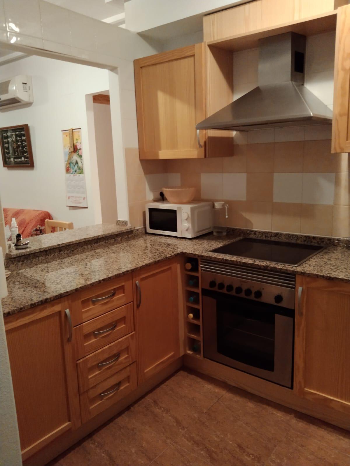 For sale - 2 Bedroom 1 Bathroom Apartment in Torrevieja - Parque Acuático - Sector 25  - Alicante