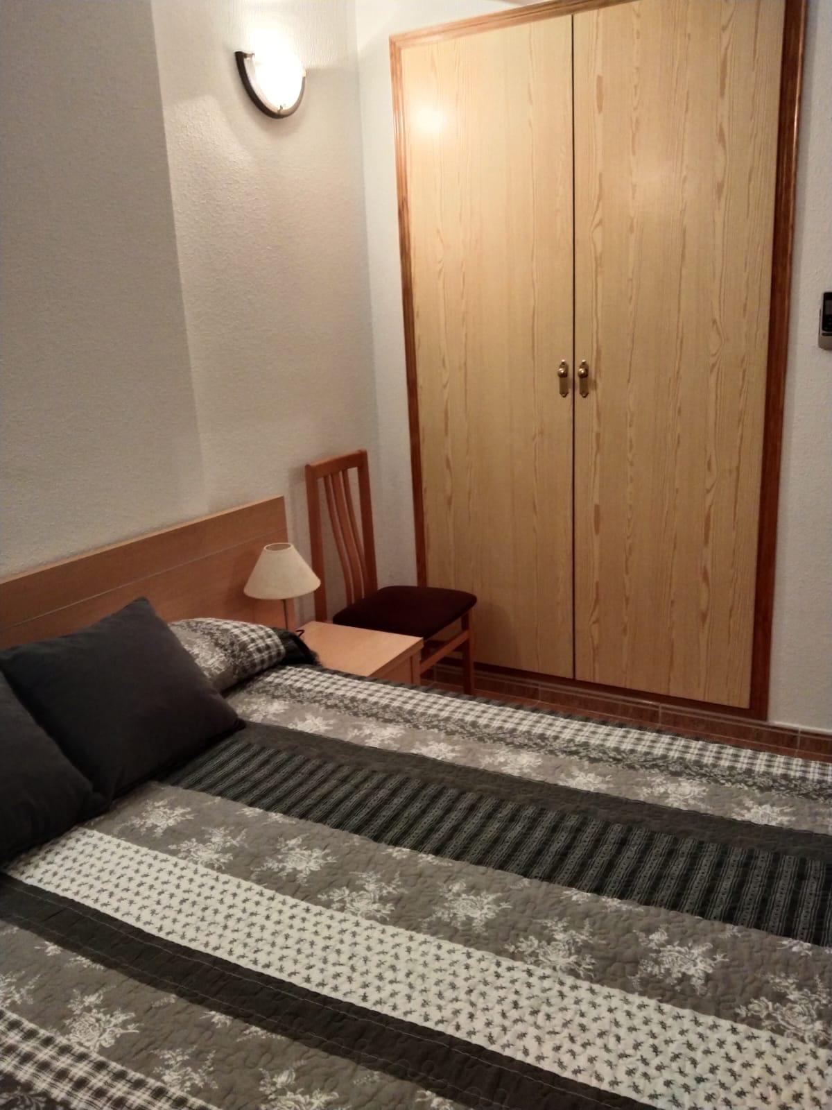 For sale - 2 Bedroom 1 Bathroom Apartment in Torrevieja - Parque Acuático - Sector 25  - Alicante