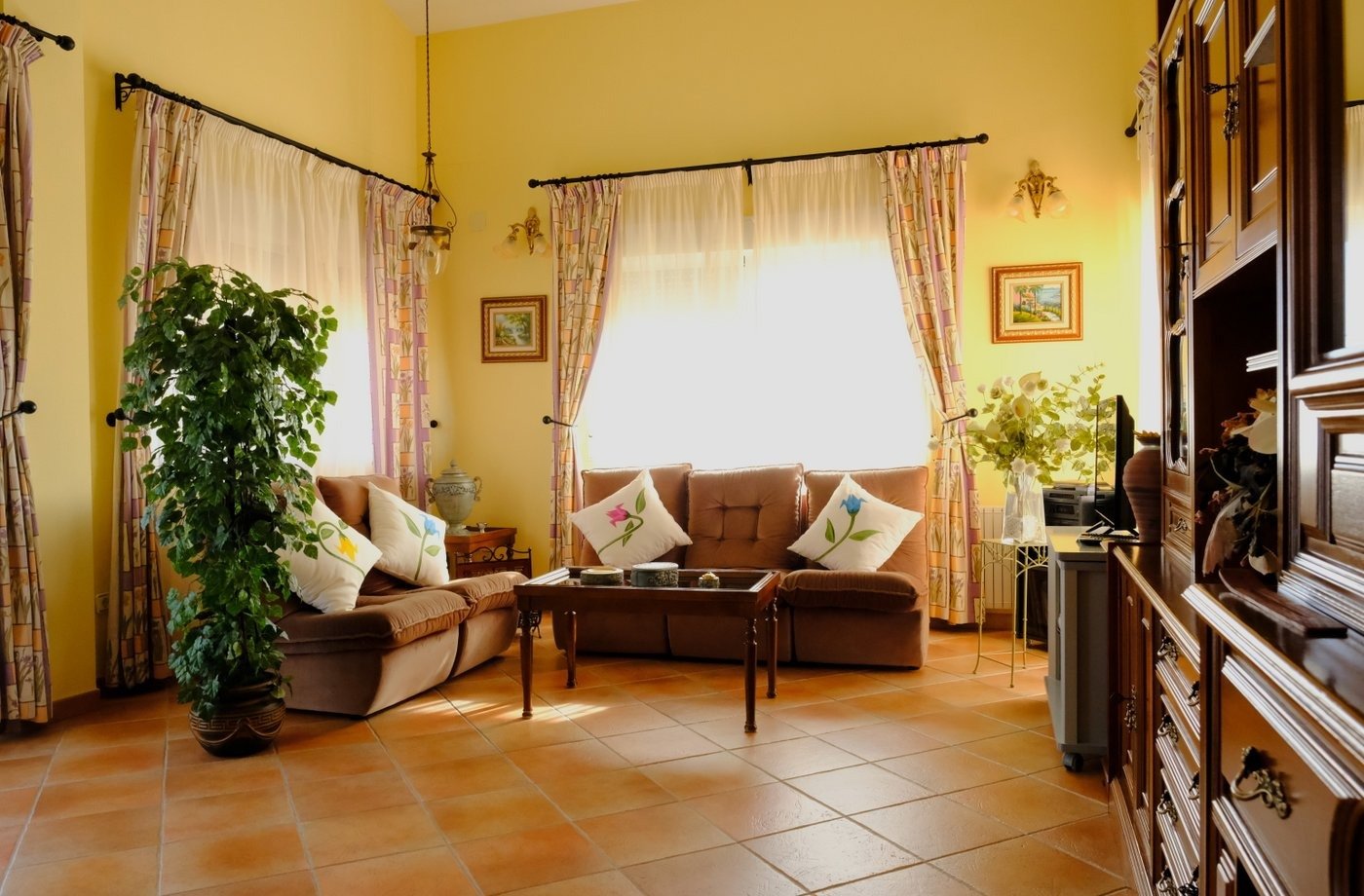 For sale - 5 Bedroom 3 Bathroom Villa in Orihuela - Orihuela Ciudad  - Alicante