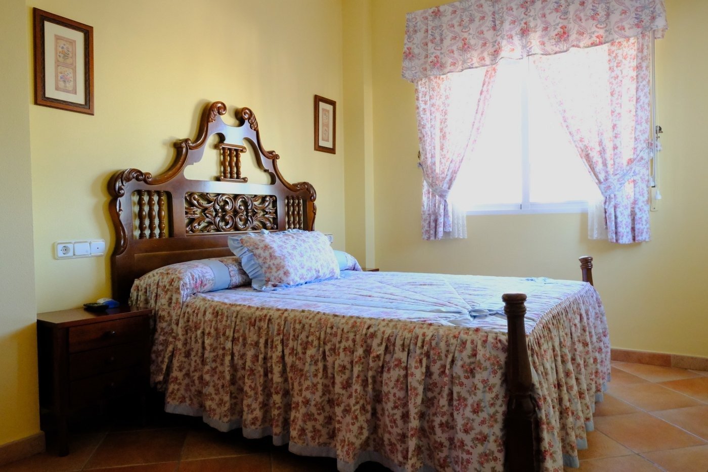 For sale - 5 Bedroom 3 Bathroom Villa in Orihuela - Orihuela Ciudad  - Alicante