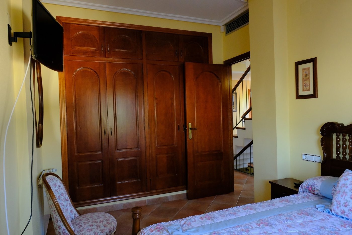 For sale - 5 Bedroom 3 Bathroom Villa in Orihuela - Orihuela Ciudad  - Alicante