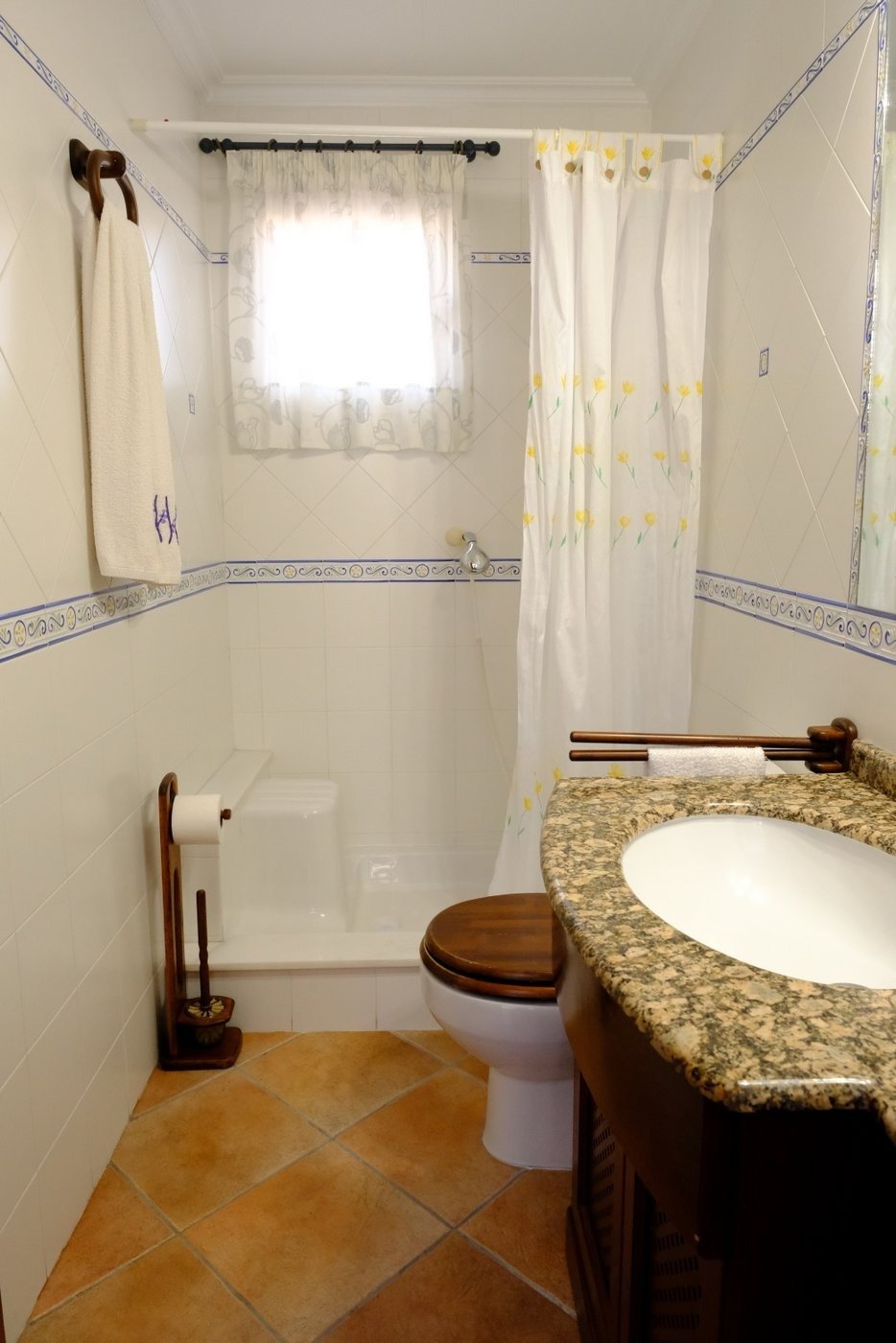 For sale - 5 Bedroom 3 Bathroom Villa in Orihuela - Orihuela Ciudad  - Alicante