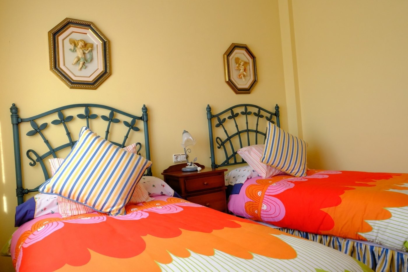 For sale - 5 Bedroom 3 Bathroom Villa in Orihuela - Orihuela Ciudad  - Alicante