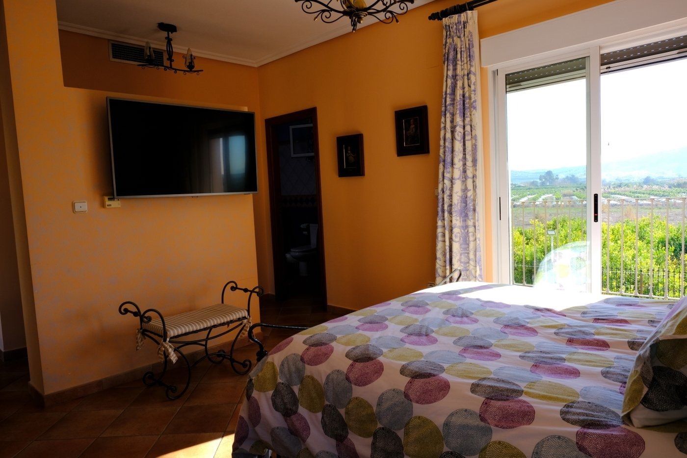 For sale - 5 Bedroom 3 Bathroom Villa in Orihuela - Orihuela Ciudad  - Alicante