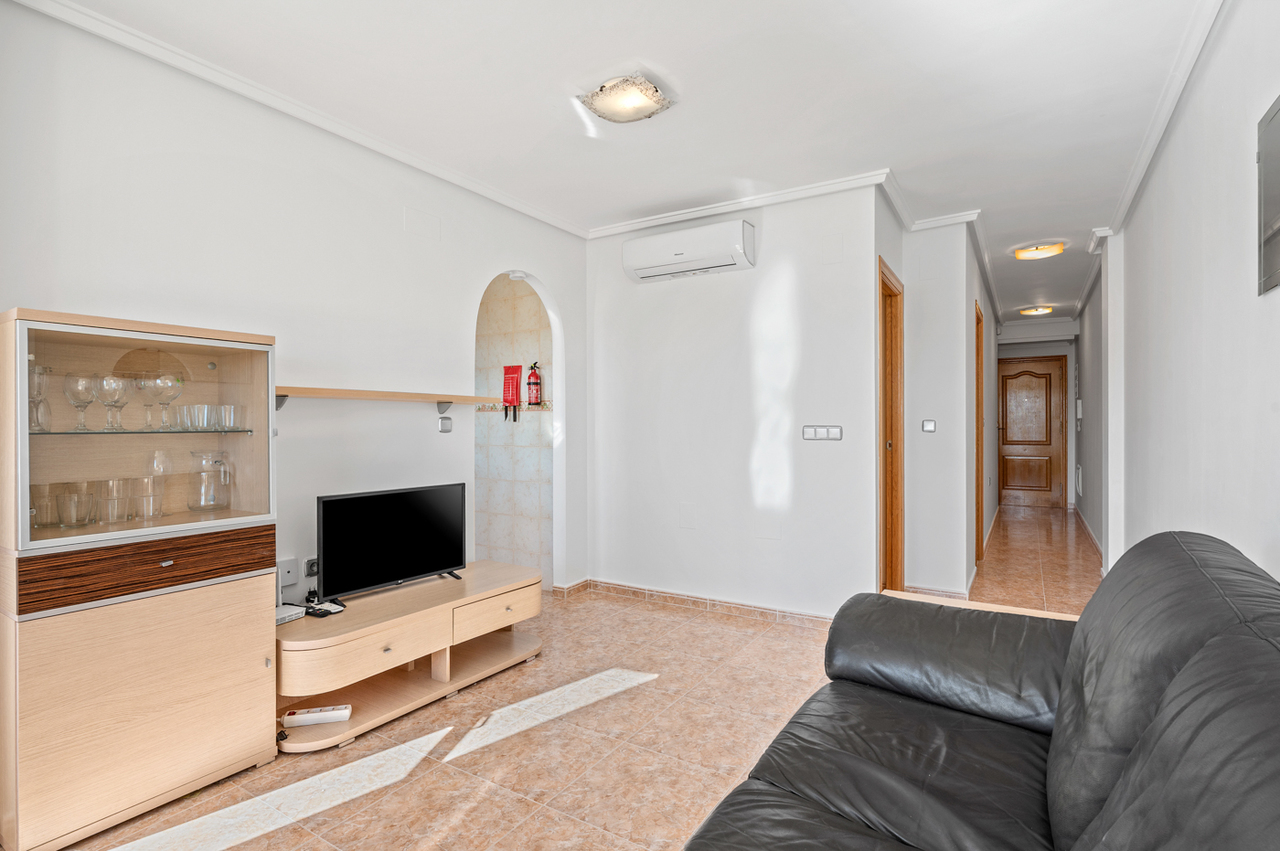 For sale - 2 Bedroom 1 Bathroom Apartment in Algorfa - Inland  - Alicante