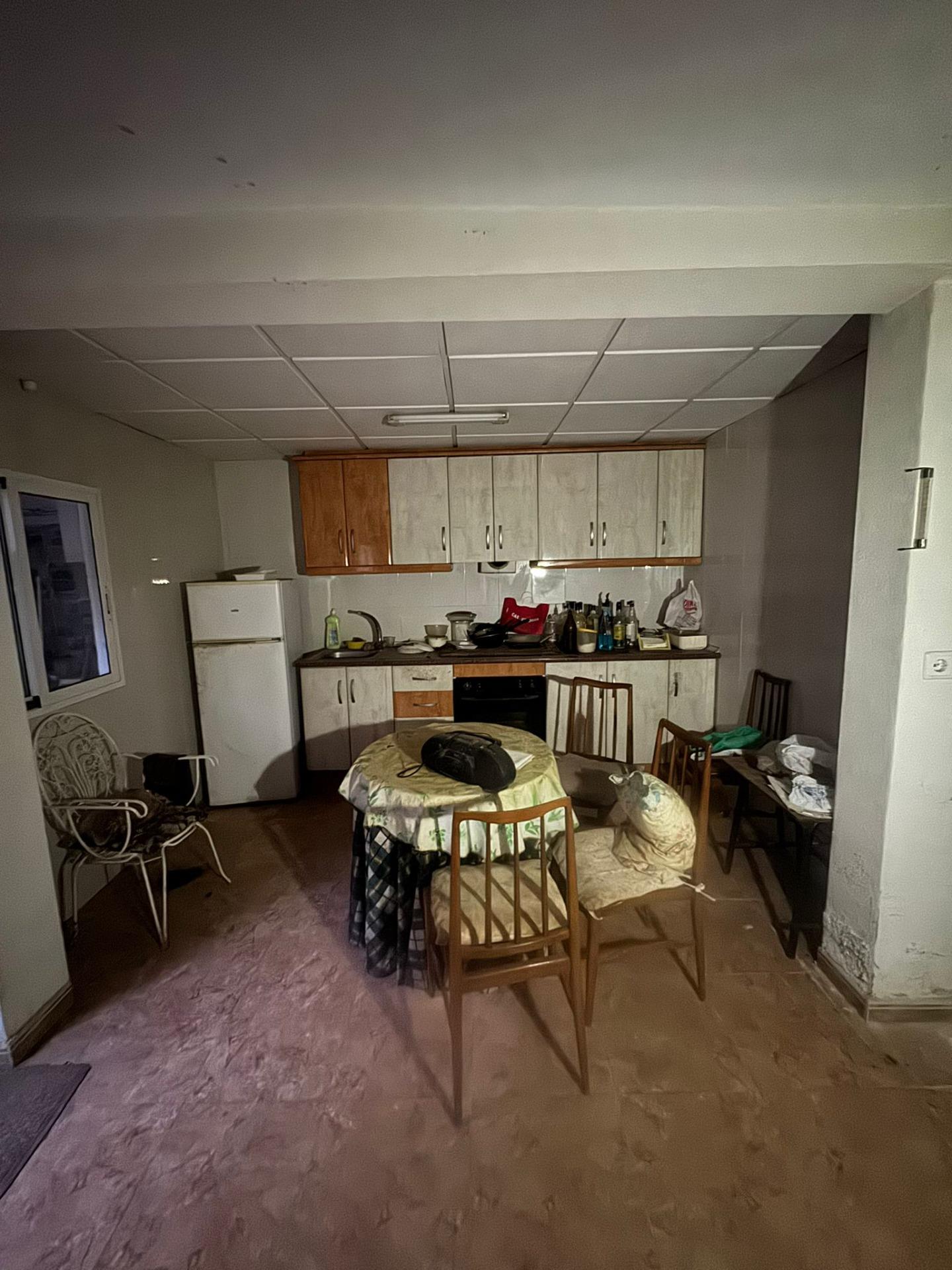 For sale - 7 Bedroom 3 Bathroom Town House in Orihuela - Orihuela Ciudad  - Alicante