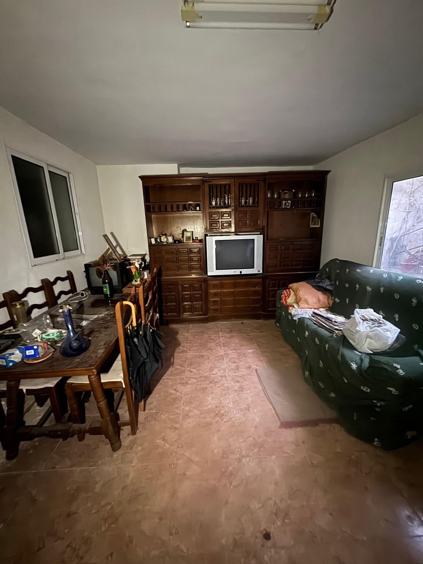 For sale - 7 Bedroom 3 Bathroom Town House in Orihuela - Orihuela Ciudad  - Alicante