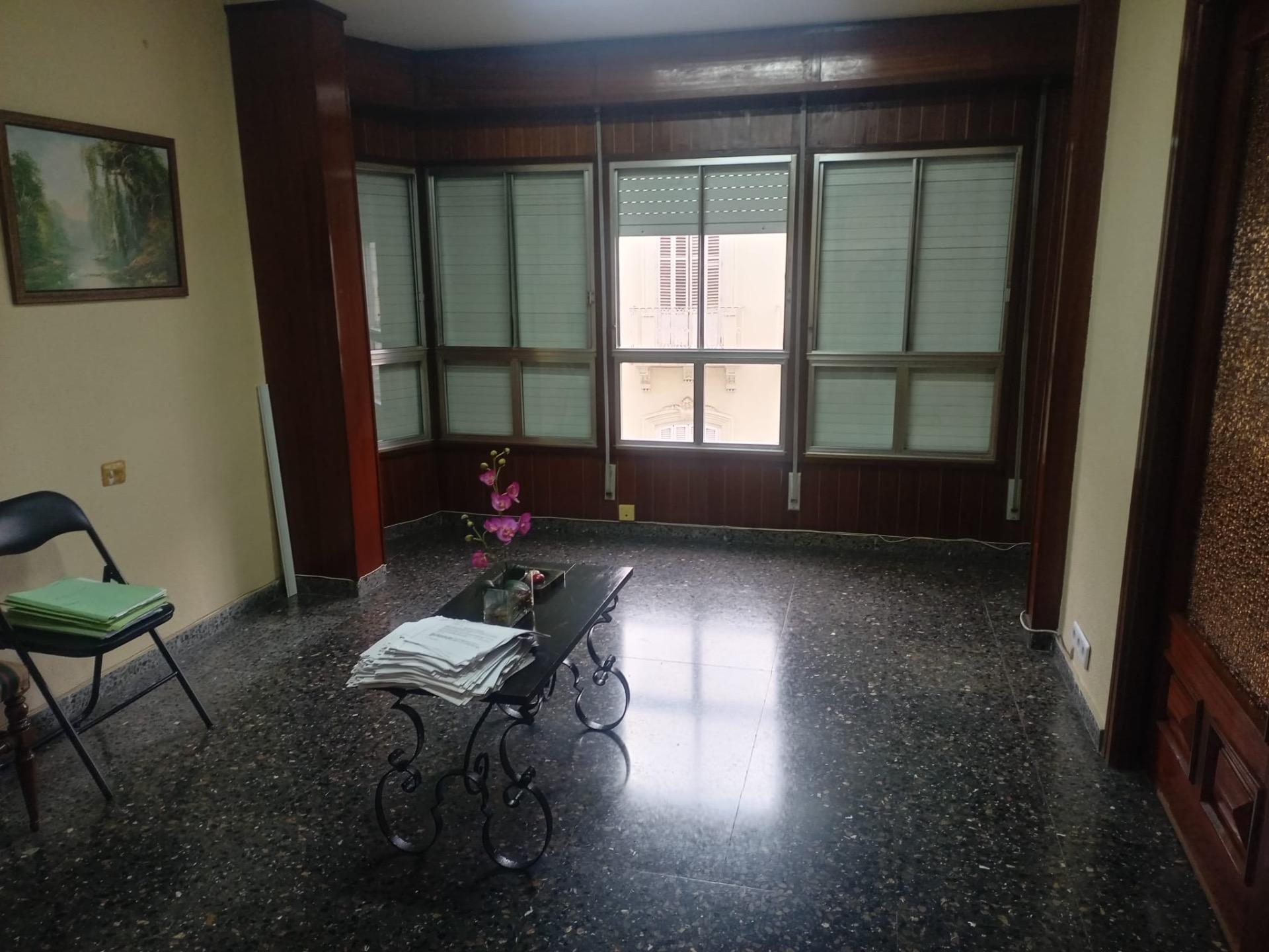 Sold - 3 Bedroom 1 Bathroom Apartment in Orihuela - Orihuela Ciudad  - Alicante