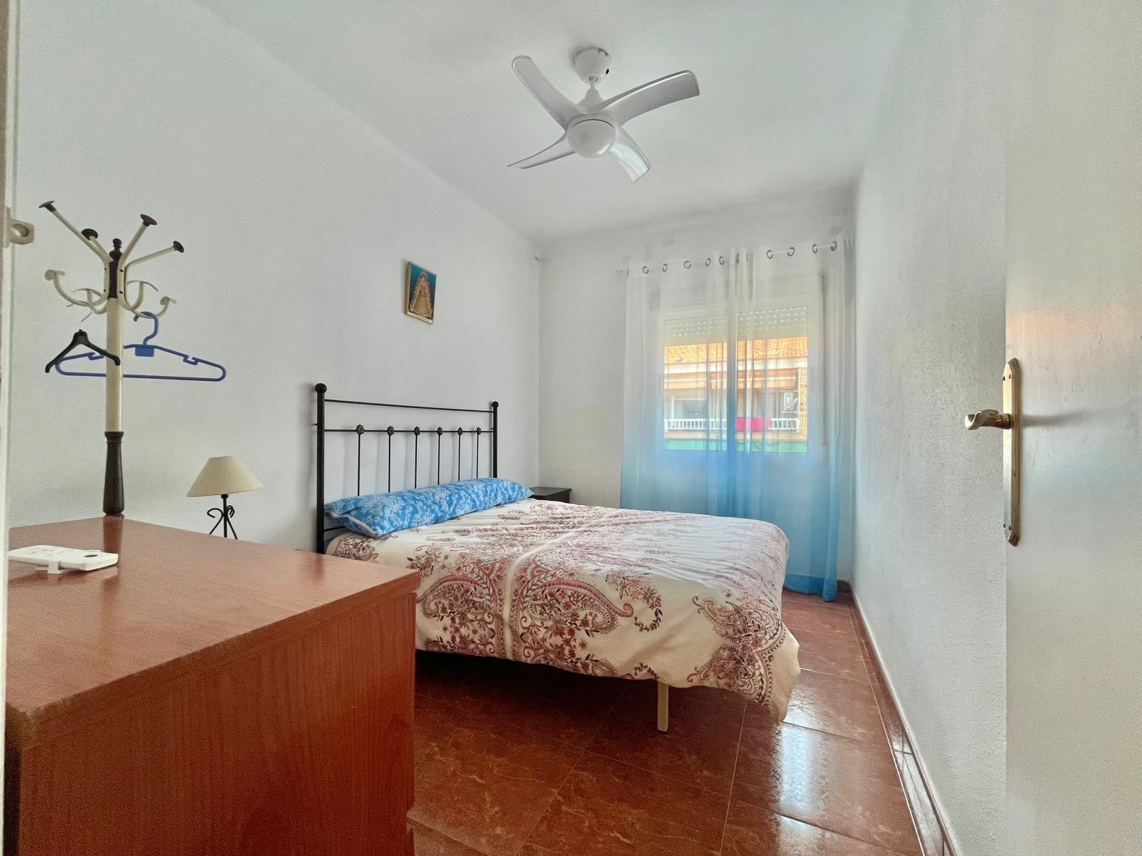 For sale - 3 Bedroom 1 Bathroom Apartment in Torrevieja - Estacion De Autobuses  - Alicante
