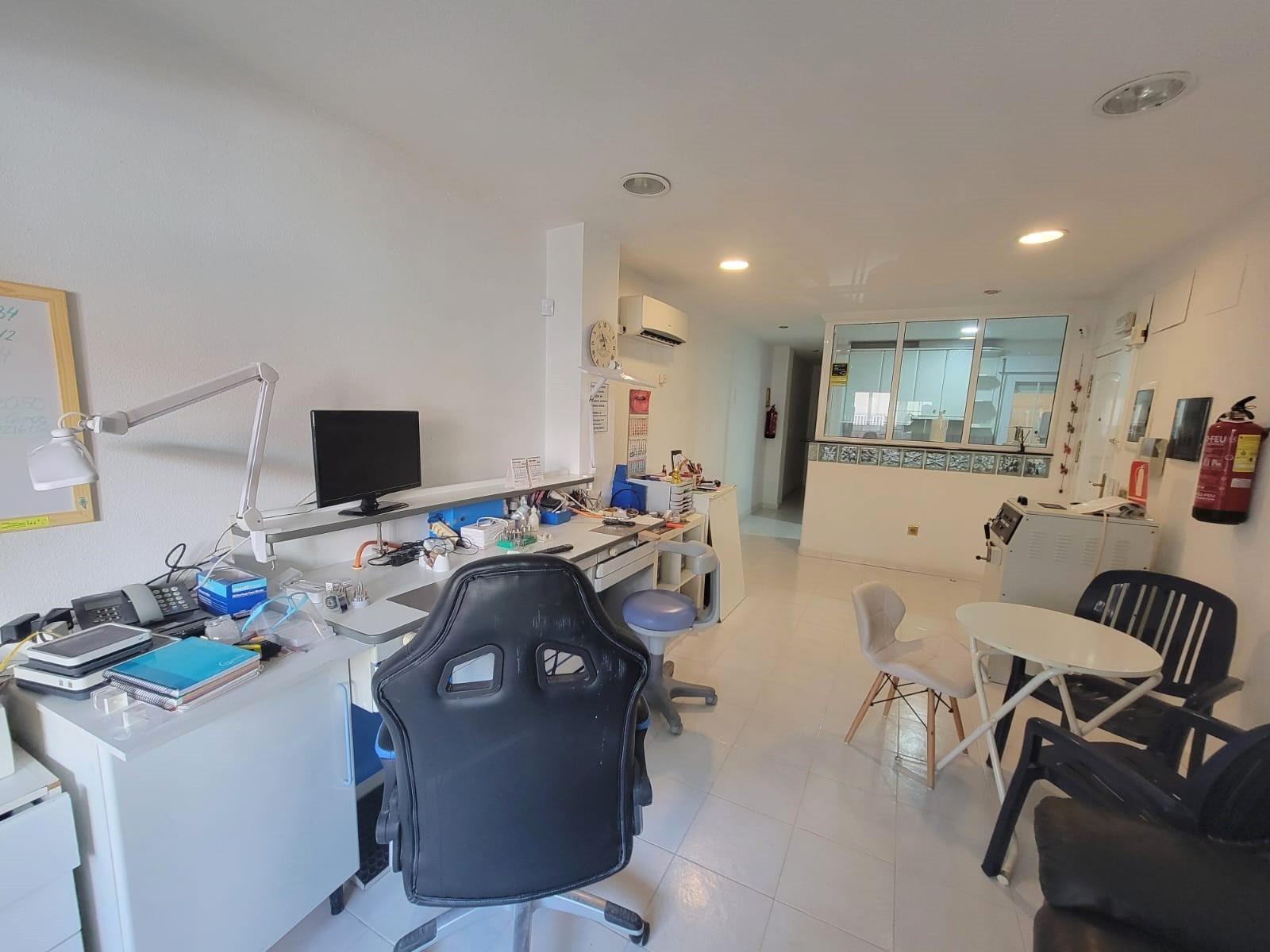 For sale - 2 Bedroom 2 Bathroom Apartment in Torrevieja - Playa Del Cura  - Alicante