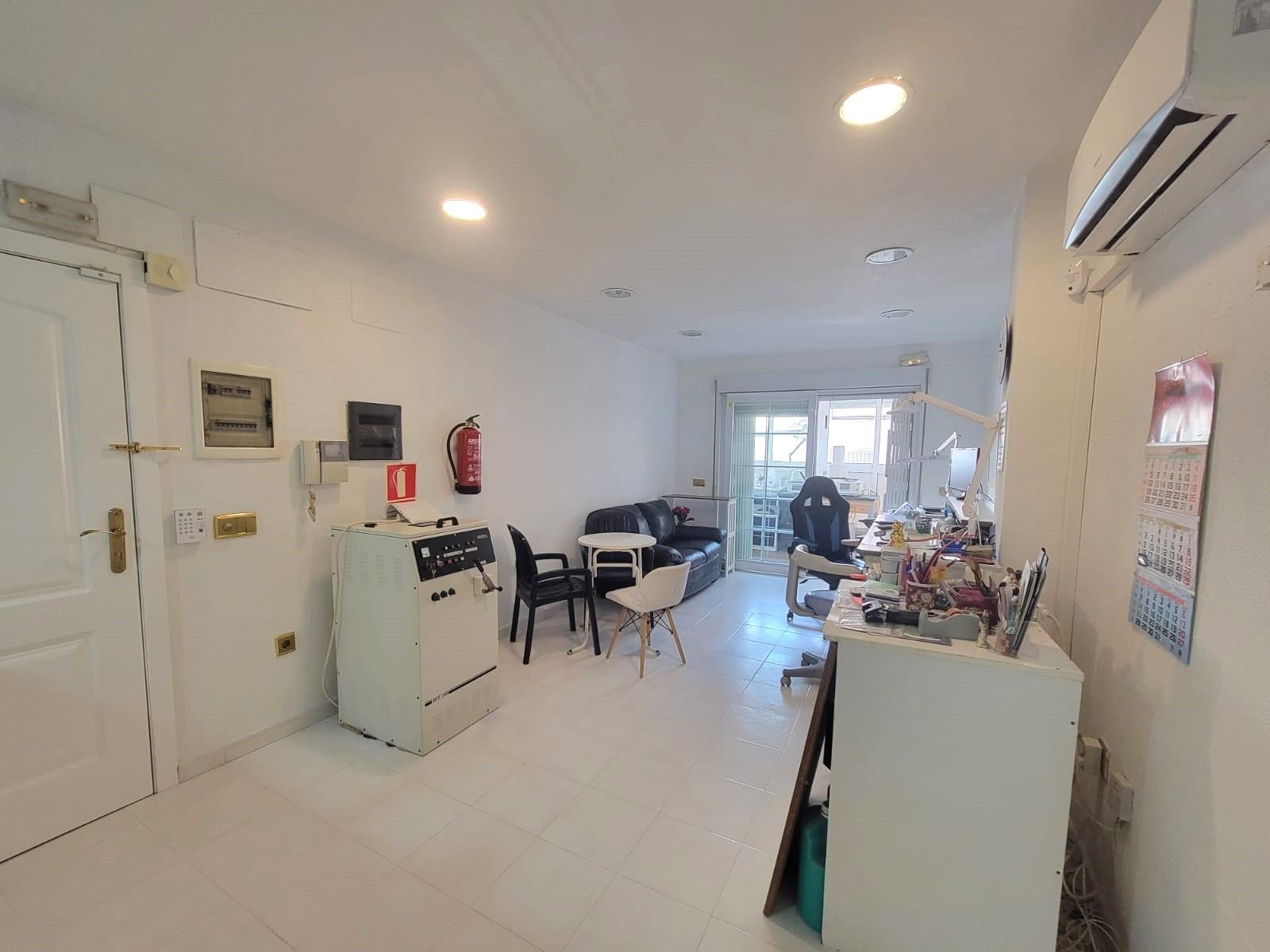 For sale - 2 Bedroom 2 Bathroom Apartment in Torrevieja - Playa Del Cura  - Alicante