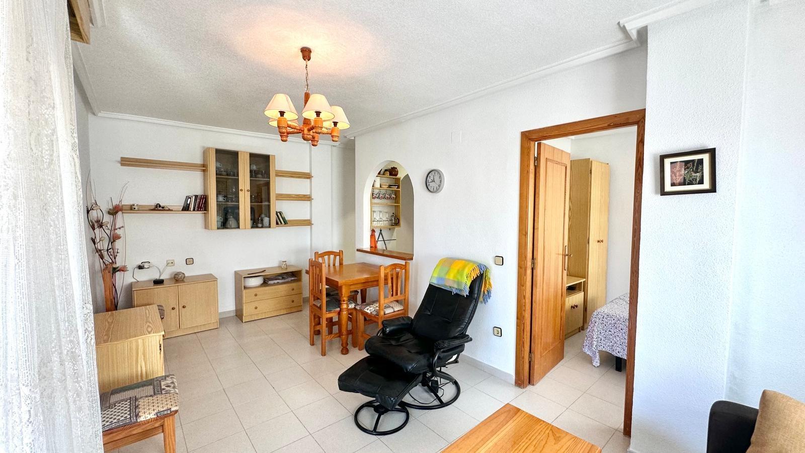 For sale - 2 Bedroom 1 Bathroom Penthouse in Torrevieja - Acequion  - Alicante