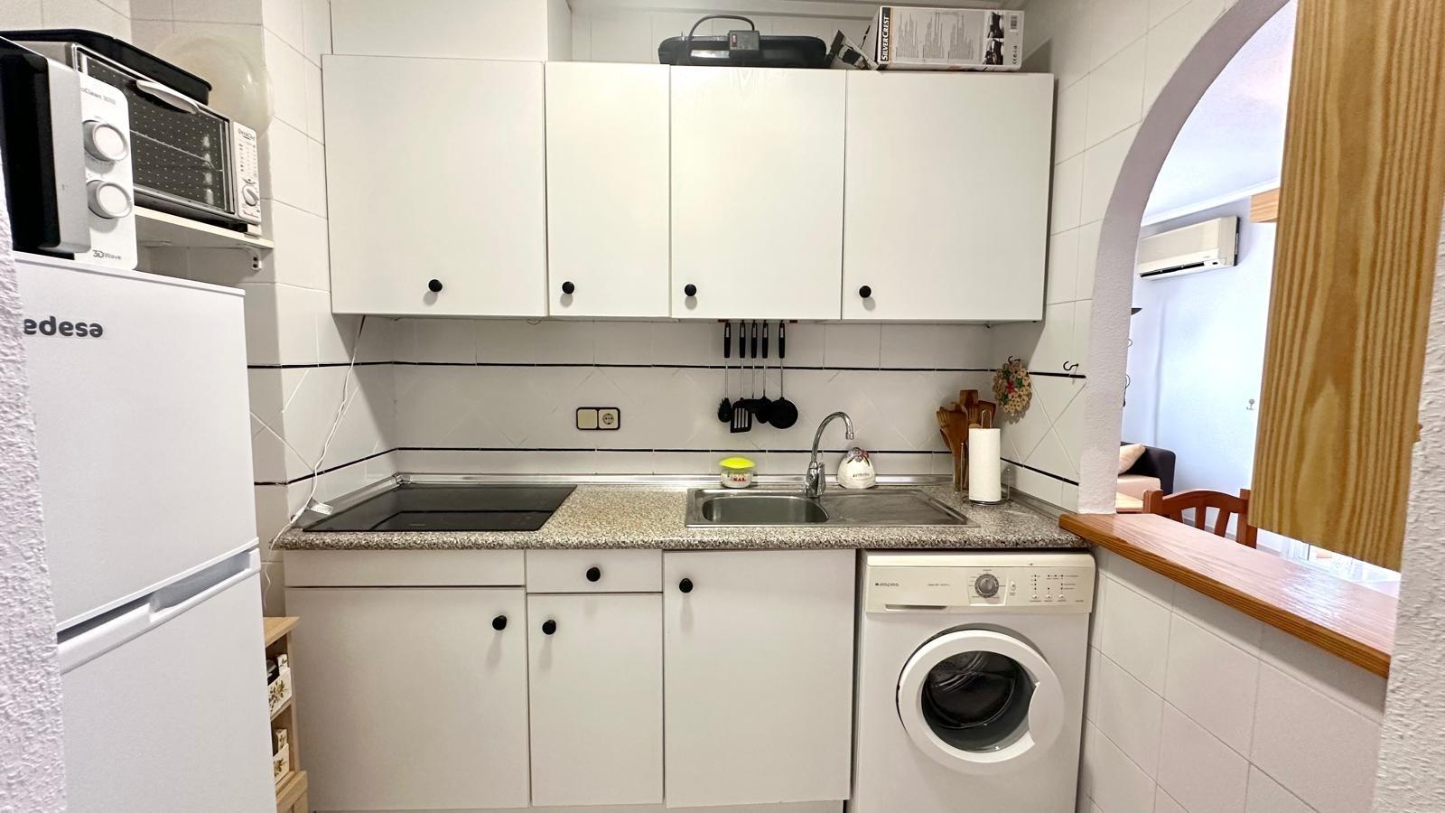 For sale - 2 Bedroom 1 Bathroom Penthouse in Torrevieja - Acequion  - Alicante