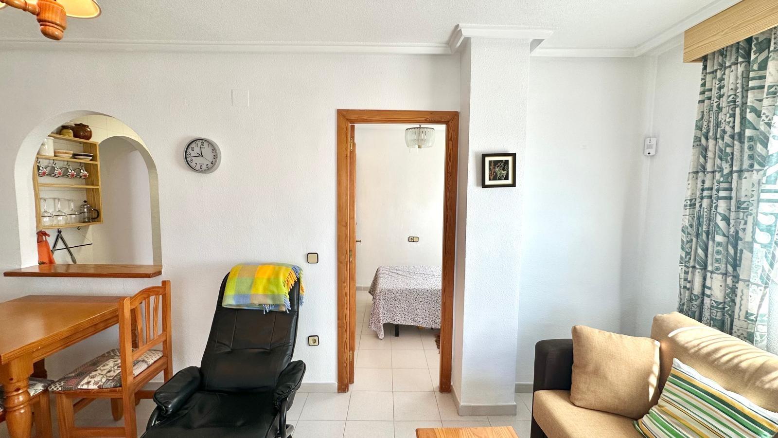 For sale - 2 Bedroom 1 Bathroom Penthouse in Torrevieja - Acequion  - Alicante