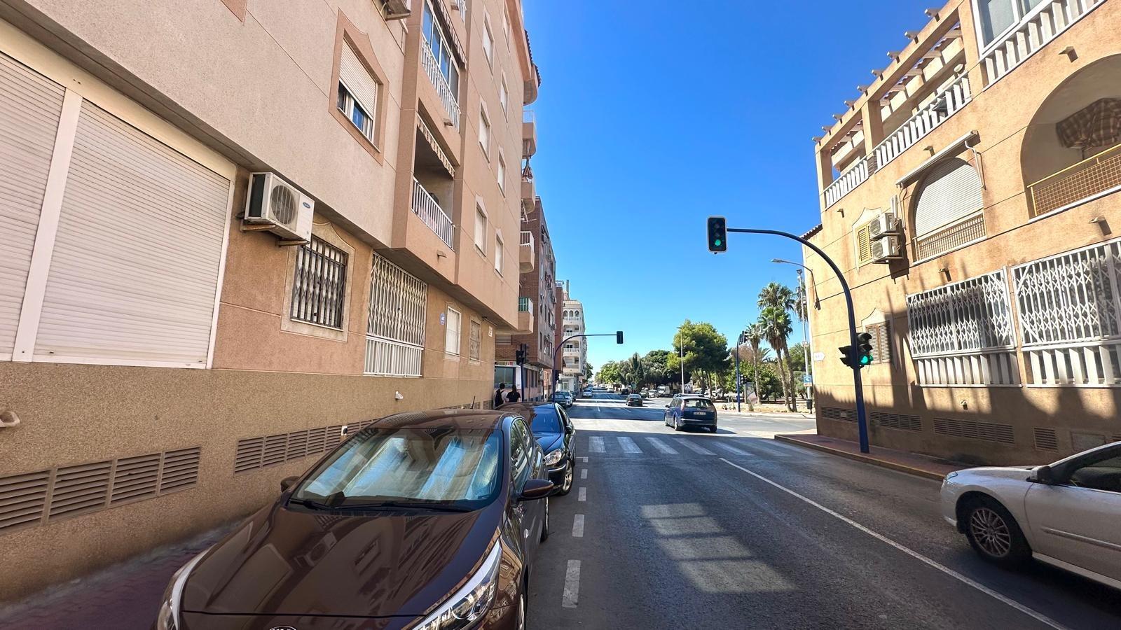 For sale - 2 Bedroom 1 Bathroom Penthouse in Torrevieja - Acequion  - Alicante