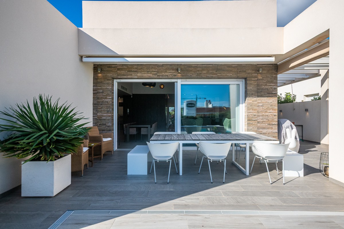 For sale - 2 Bedroom 2 Bathroom Villa in Algorfa - Inland  - Alicante