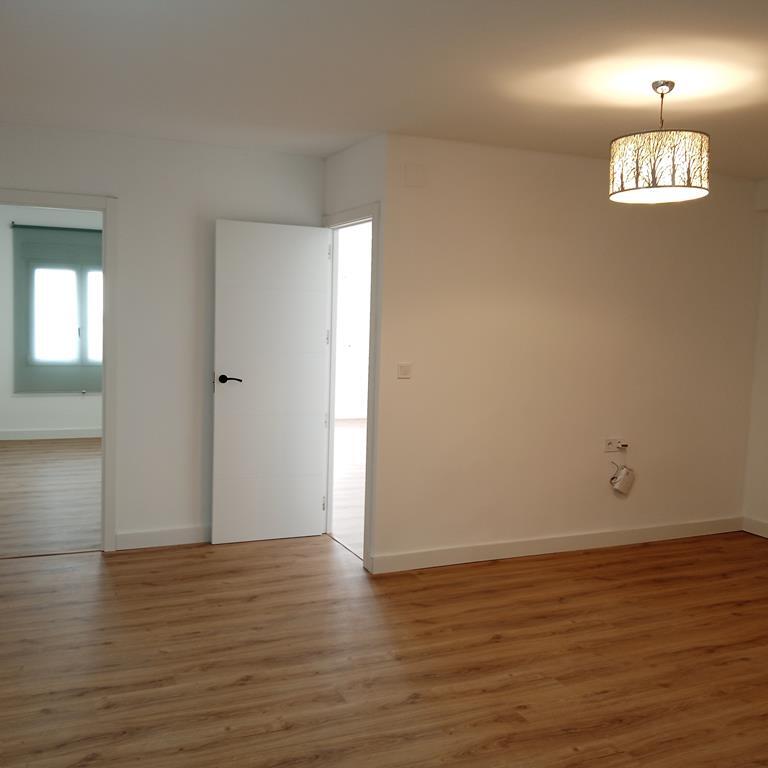 For sale - 3 Bedroom 1 Bathroom Apartment in Torrevieja - El Molino  - Alicante