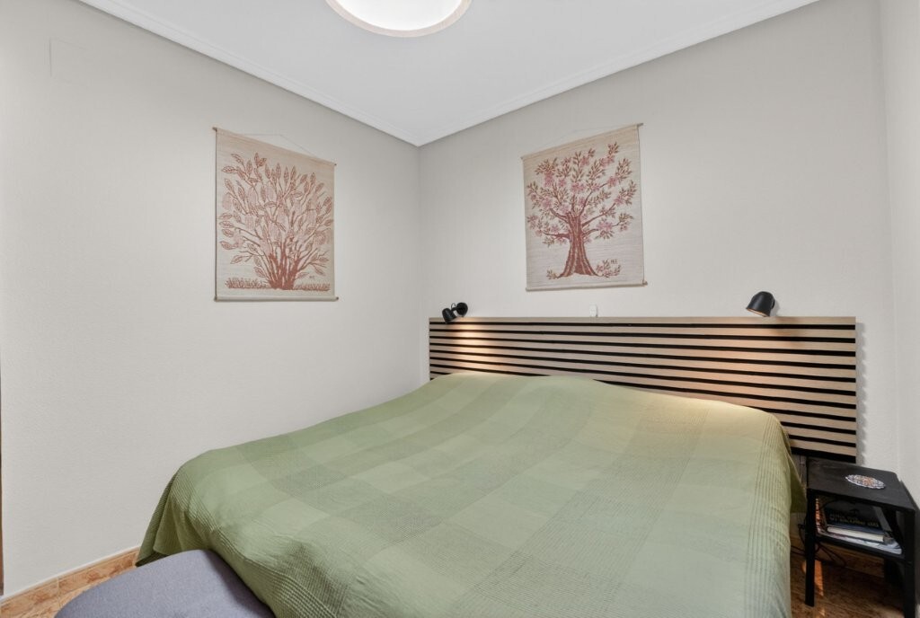 For sale - 3 Bedroom 3 Bathroom Apartment in Torrevieja - Costa Blanca  - Alicante