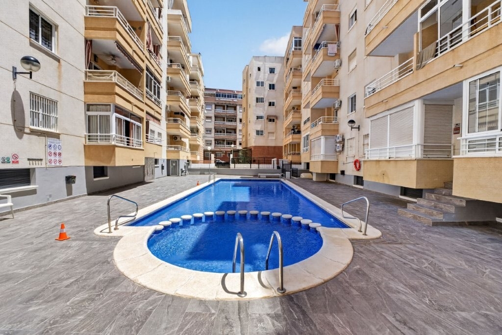 3 Bedroom 3 Bathroom Apartment in Torrevieja