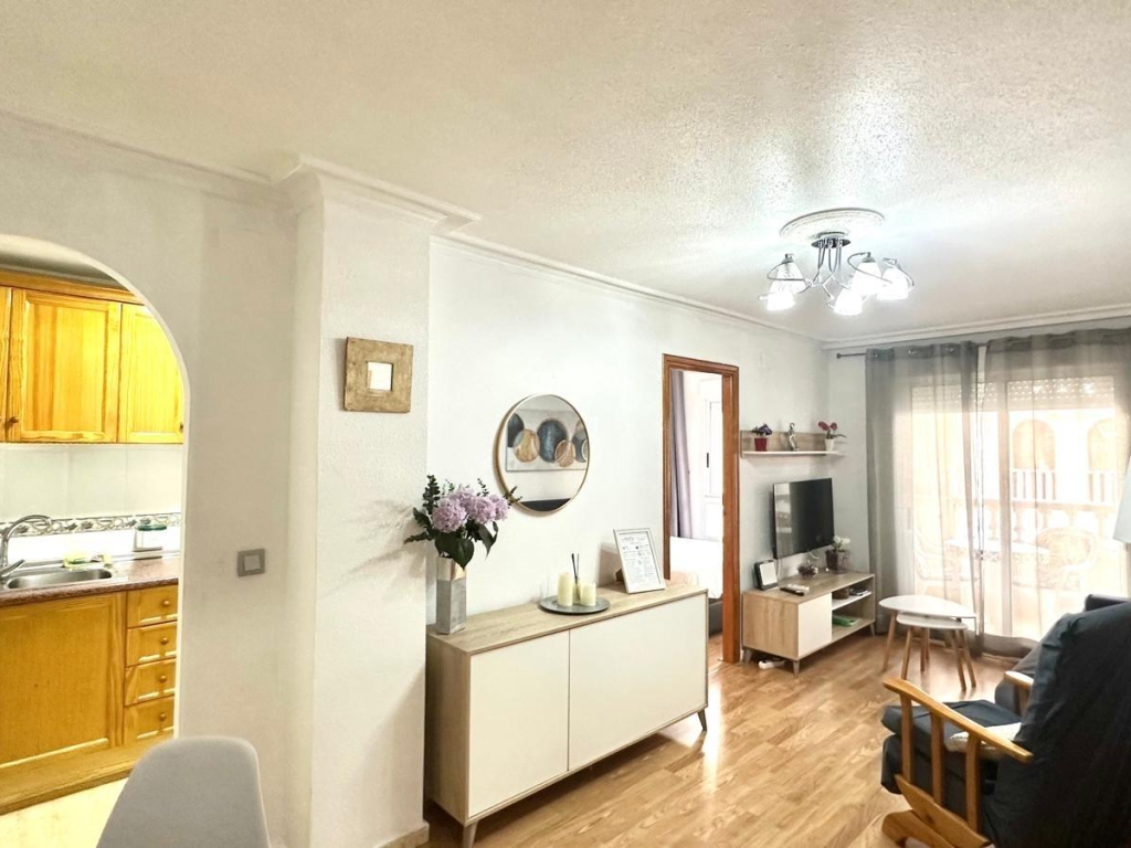 2 Bedroom 1 Bathroom Apartment in Torrevieja