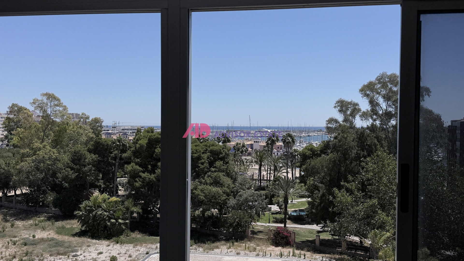 For sale - 2 Bedroom 1 Bathroom Apartment in Torrevieja - Costa Blanca  - Alicante