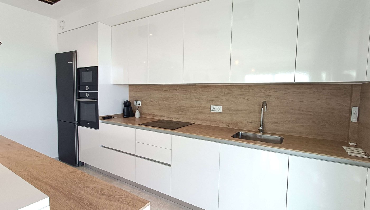 For sale - 3 Bedroom 4 Bathroom Villa in Algorfa - Inland  - Alicante