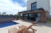 27-44-512-11-988/80523, 3 Bedroom 4 Bathroom Villa in Algorfa
