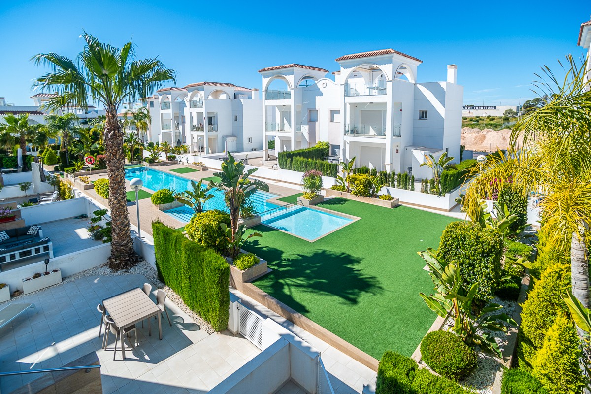 For sale - 2 Bedroom 2 Bathroom Villa in Ciudad Quesada - Costa Blanca  - Alicante