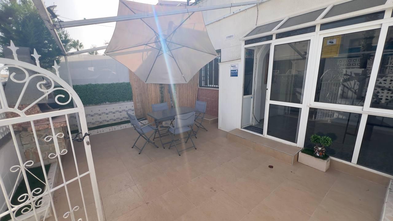 For sale - 3 Bedroom 1 Bathroom Bungalow in Torrevieja - Los Balcones  - Alicante