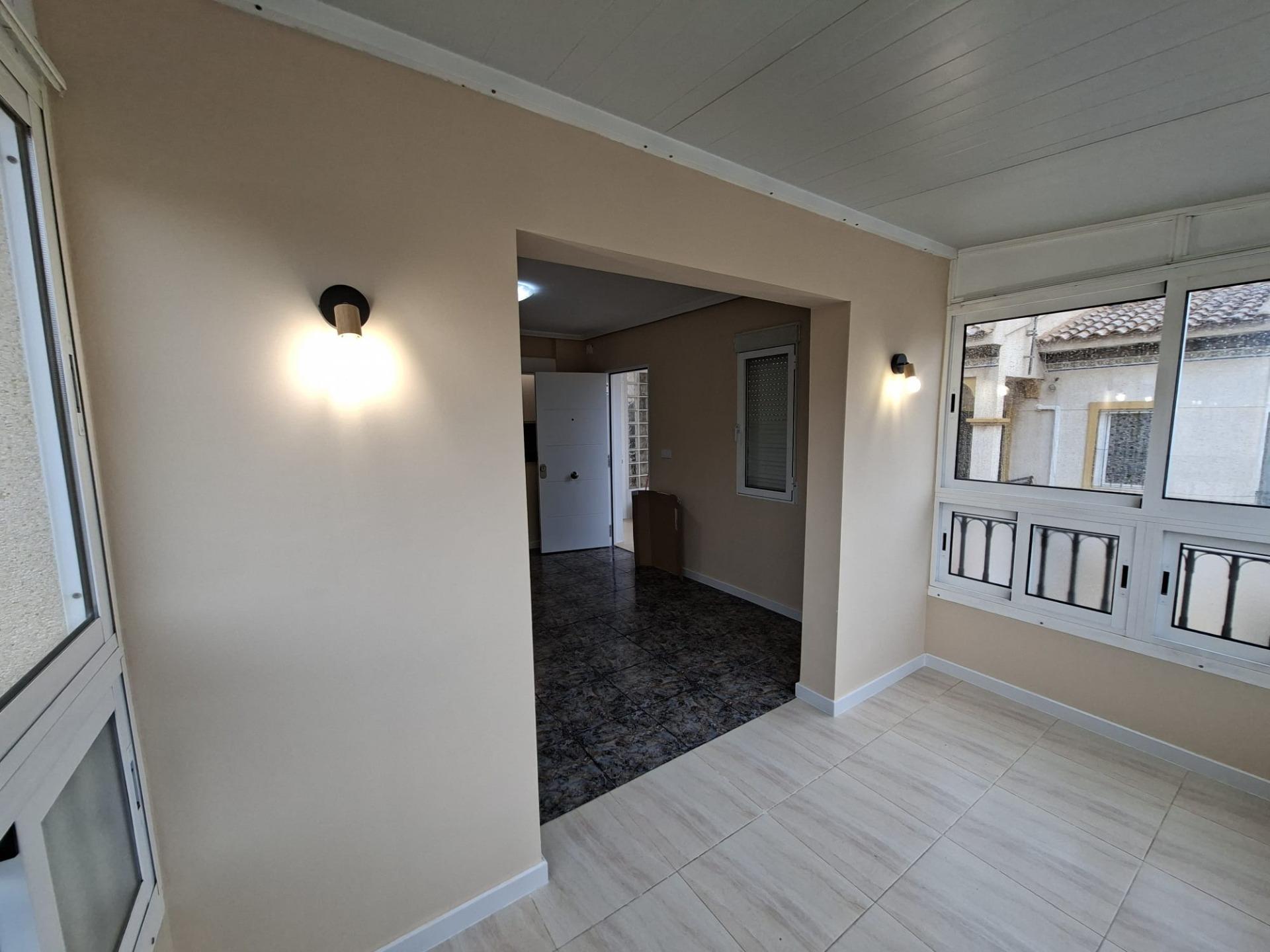 For sale - 2 Bedroom 1 Bathroom Bungalow in Orihuela Costa - Punta Prima  - Alicante