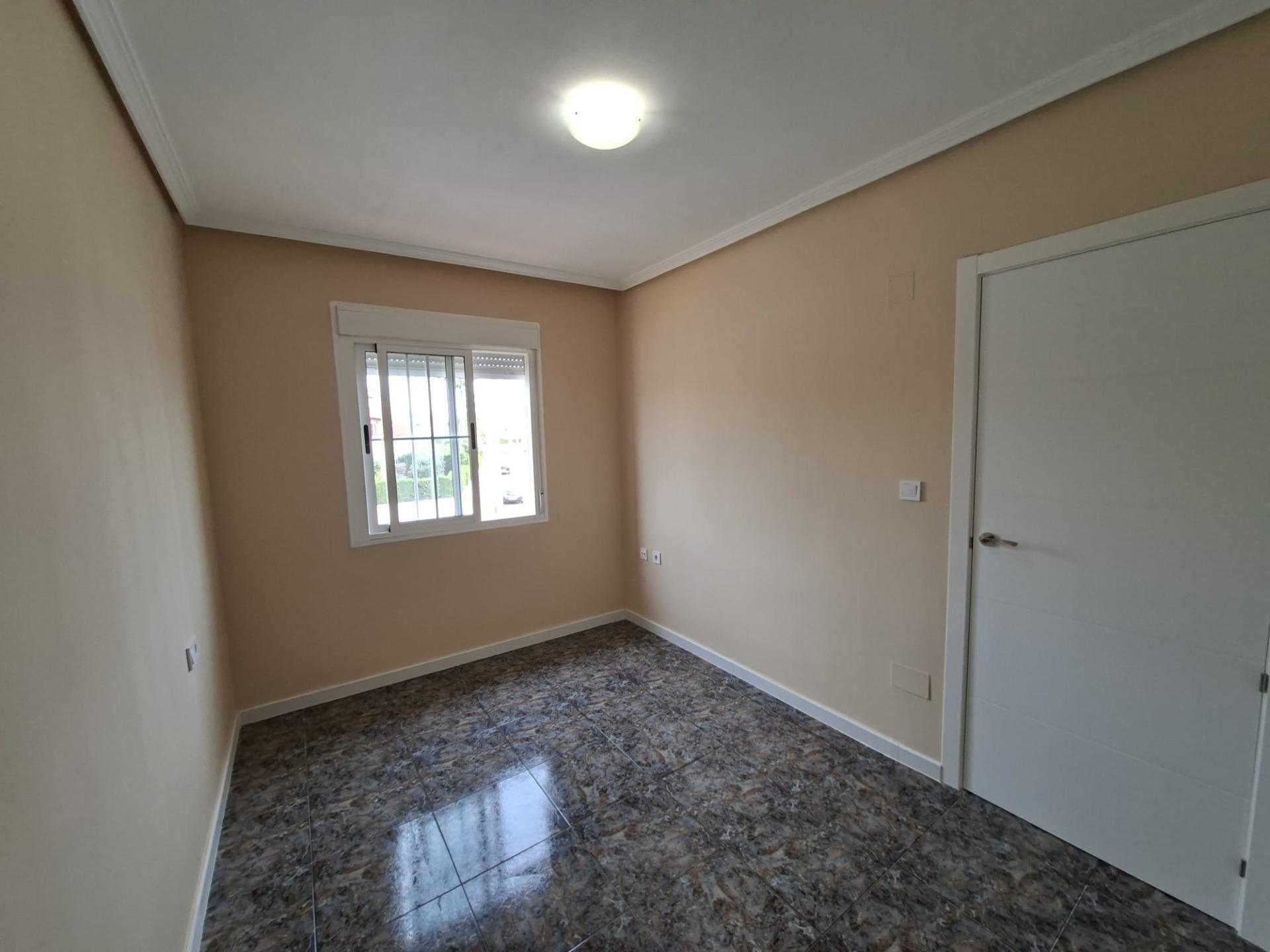 For sale - 2 Bedroom 1 Bathroom Bungalow in Orihuela Costa - Punta Prima  - Alicante