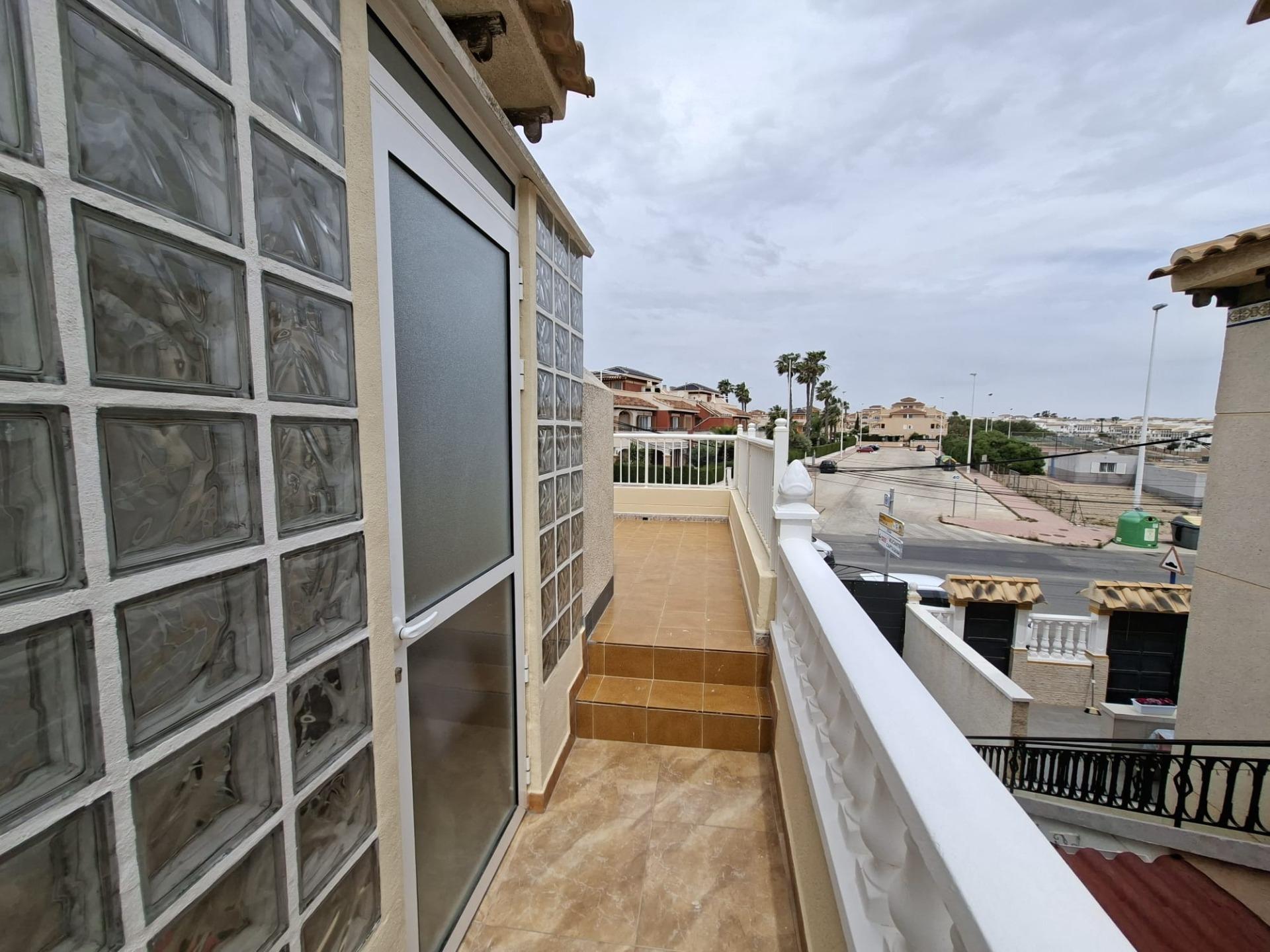 For sale - 2 Bedroom 1 Bathroom Bungalow in Orihuela Costa - Punta Prima  - Alicante